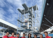 开云体育官网-包含跳水比赛现场报道：跳将队员气质勇敢的词条