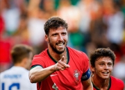 开云体育官网-斯洛文尼亚国家队备战挑战西班牙，追求胜利的简单介绍