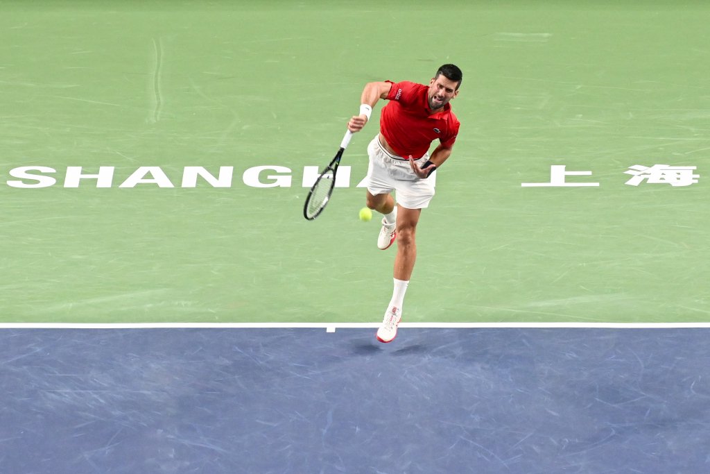 日本网球队逆转英国网球队，德约科维奇送出助攻的简单介绍