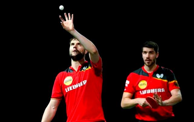 包含英国乒乓球队险胜法国乒乓球队，奥恰洛夫统治全场的词条