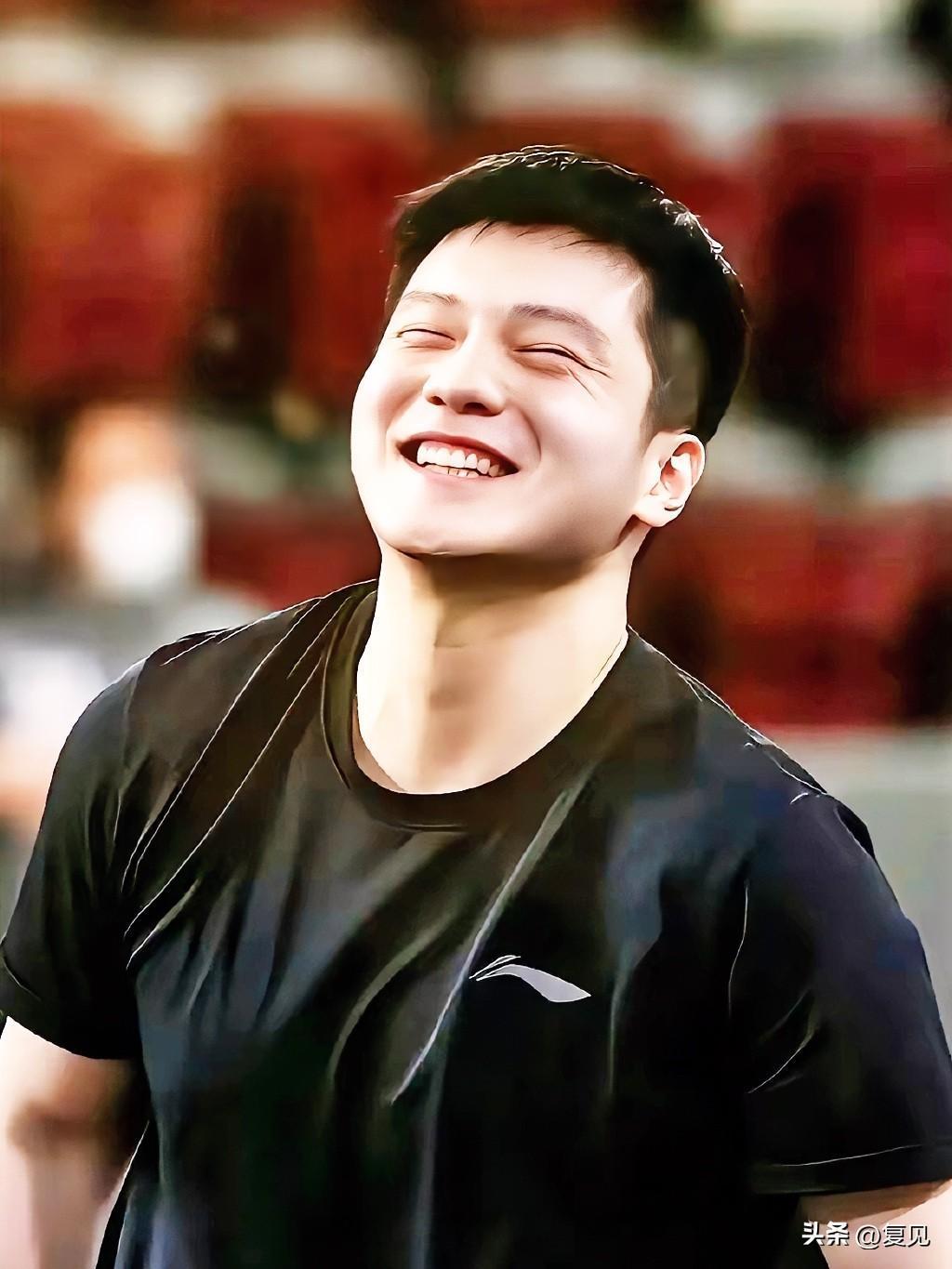 德国队完胜英格兰队，樊振东带队取胜