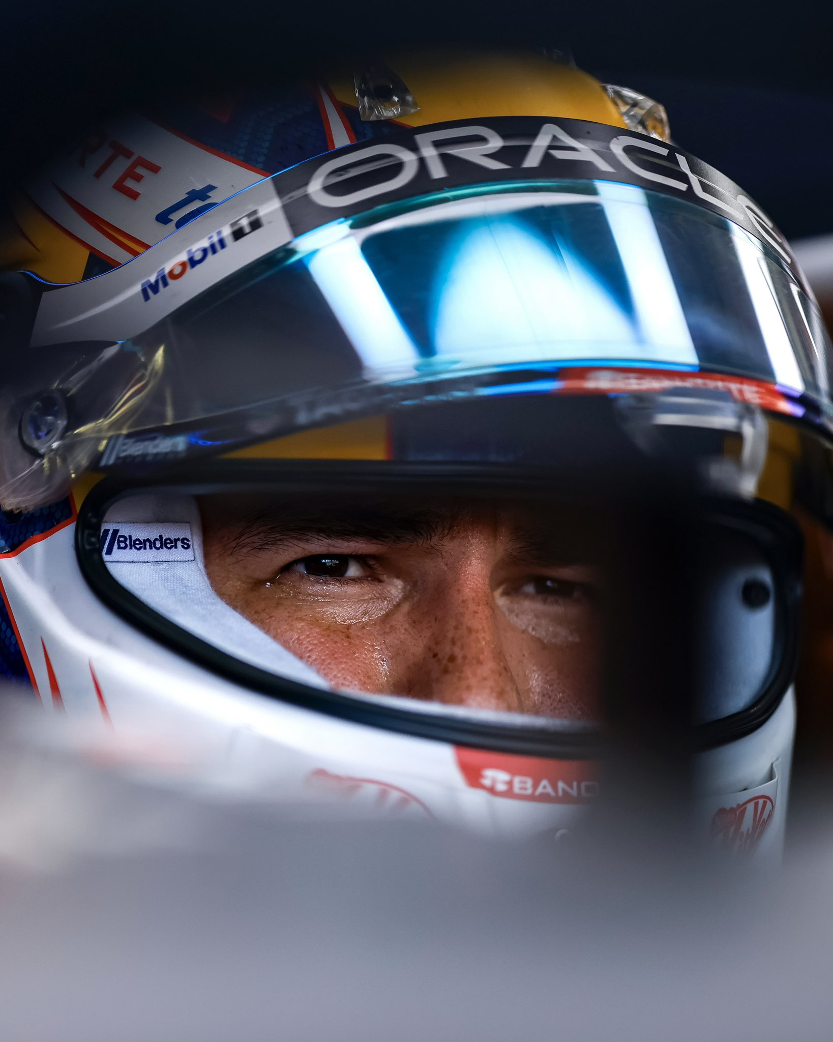 红牛车队力克红牛二队，佩雷兹状态火热的简单介绍