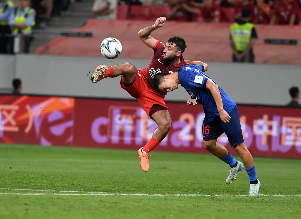 欧洲足球盛事引发球迷狂热，球队备战进行中的简单介绍