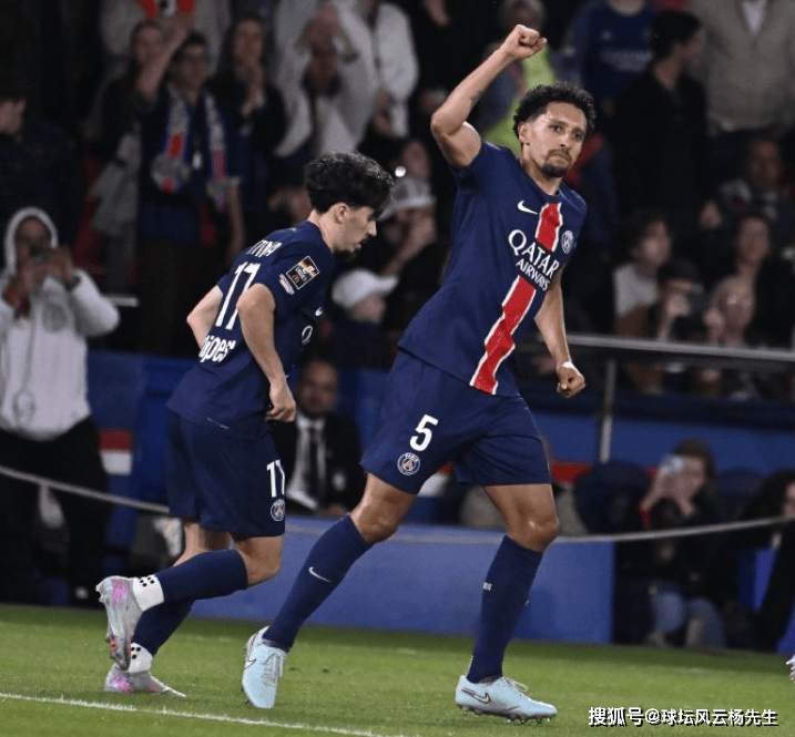 欧预赛惊险逆转：球队在关键时刻力挽狂澜的简单介绍