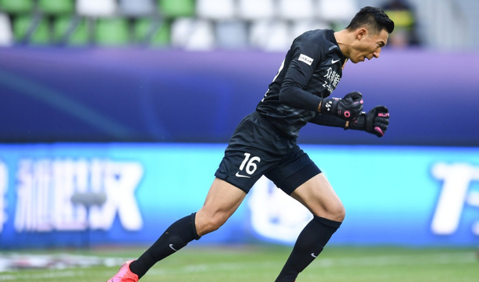 包含天津泰达主场未能力擒武汉卓尔的词条