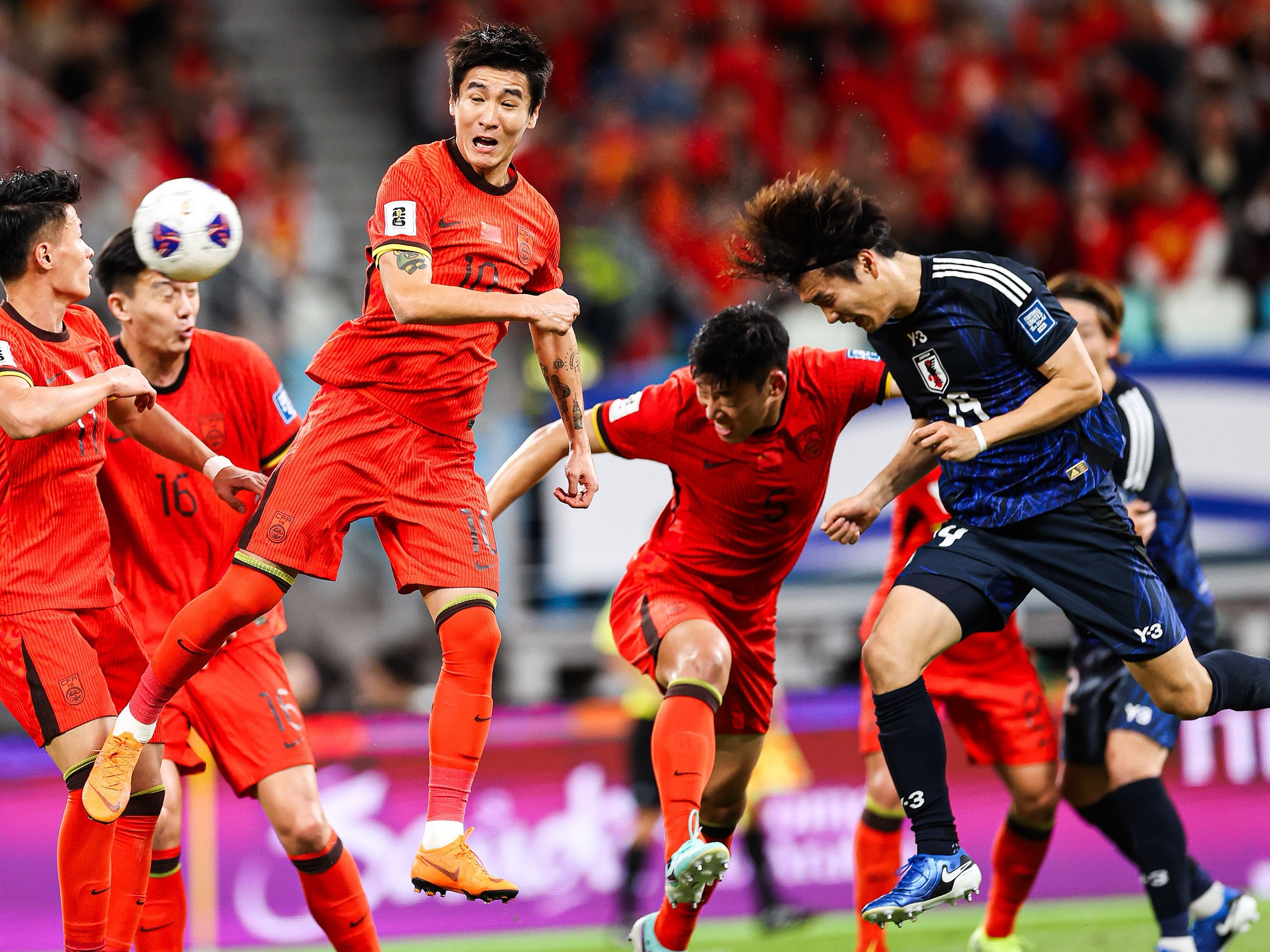 亚洲球队夺得胜利，实力受到国际瞩目