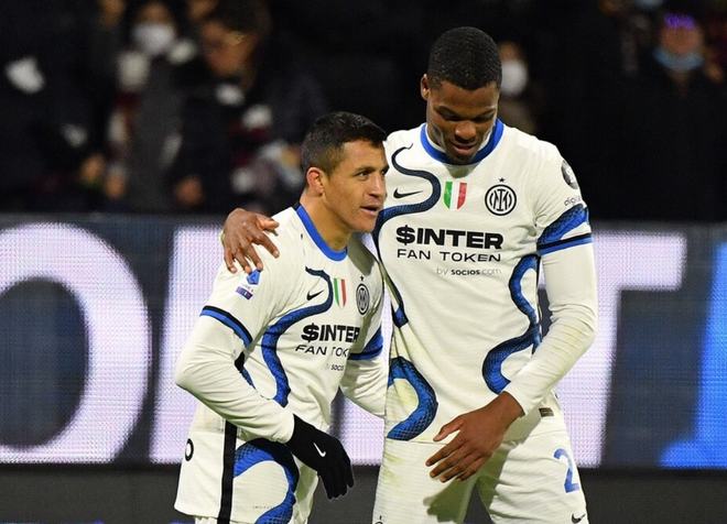 关于尤文图斯横扫对手晋级下一轮的信息