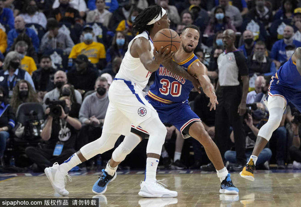 科尔马主场取胜，取得关键胜利的简单介绍