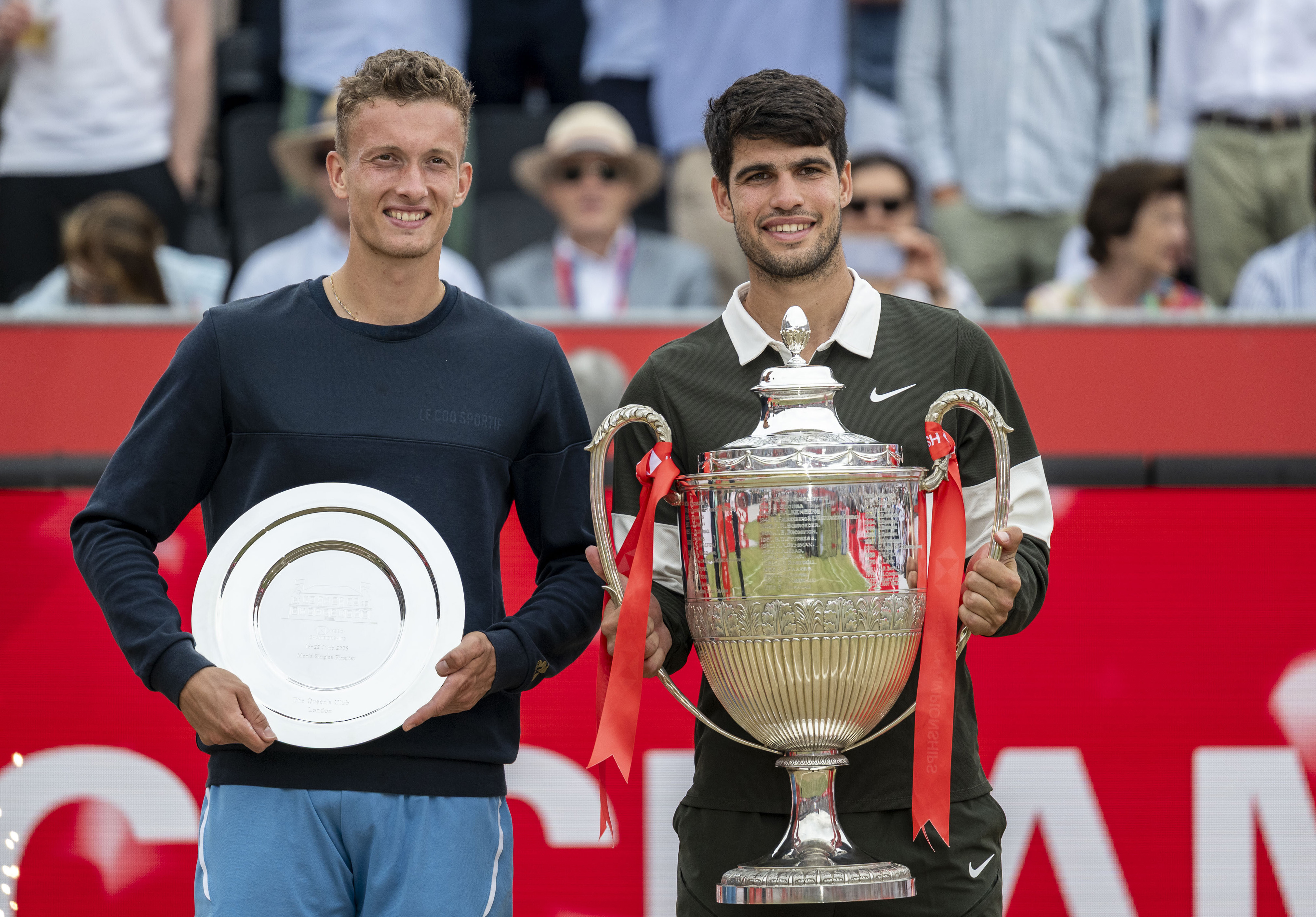 关于联合杯完胜澳网，阿尔卡拉斯统治全场的信息