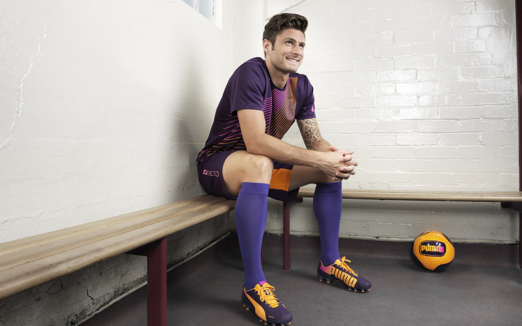 非洲新星与蓝鹰铁翼，几内亚新秀引爆世界排名焦点战，拉齐奥血拼背后的全球足球版图暗战